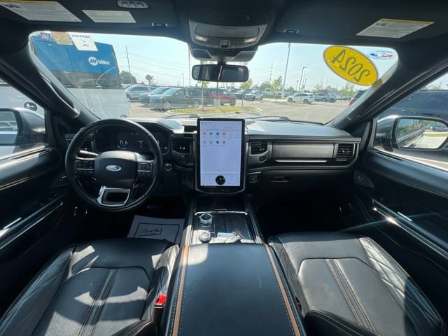 Used 2024 Ford Expedition Platinum AWD/4WD image 21