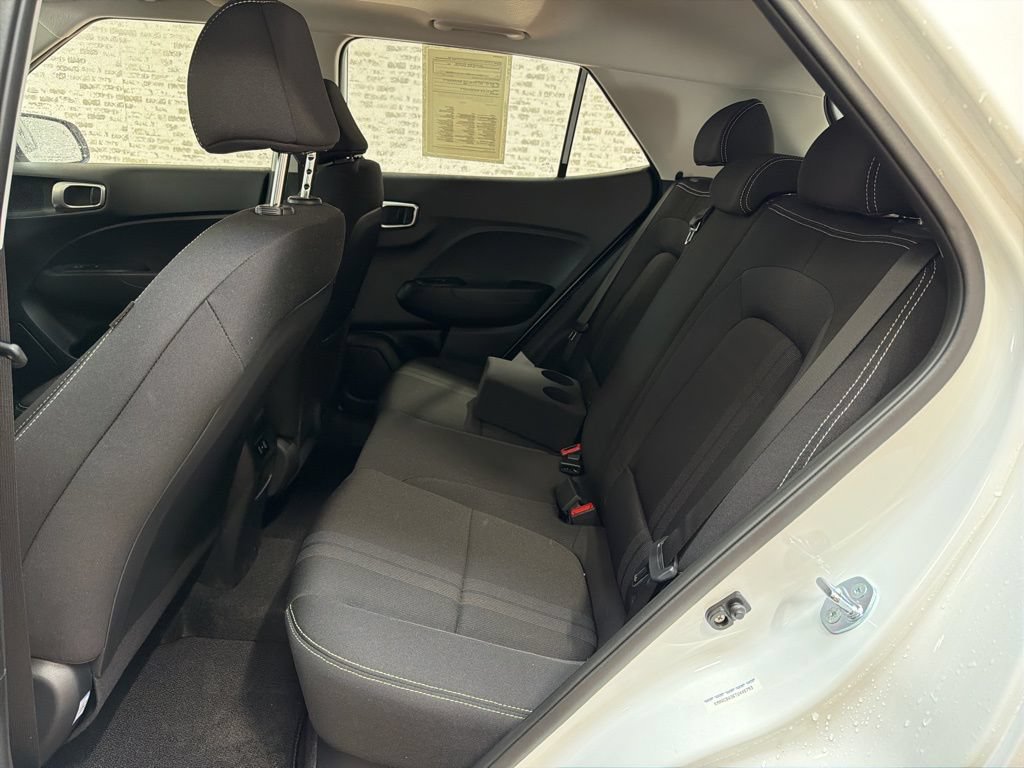 Used 2026 Hyundai Venue SEL FWD image 14