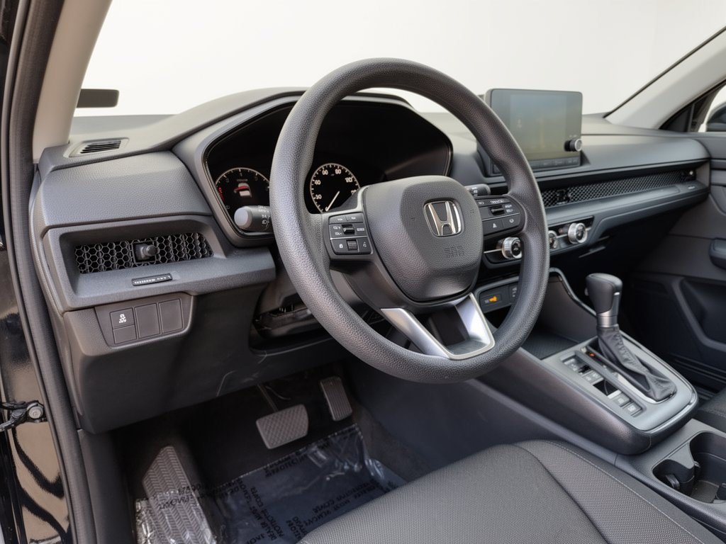 Used 2025 Honda CR-V LX image 4