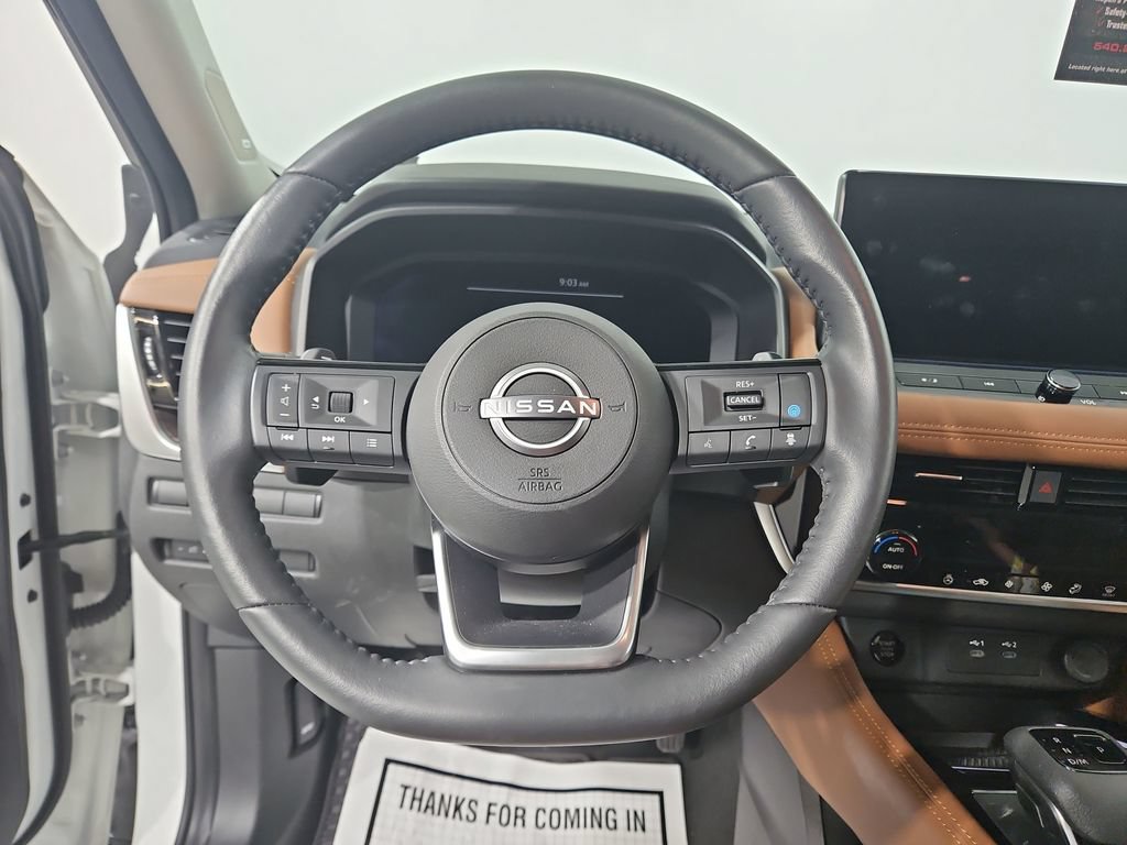 Certified 2024 Nissan Rogue Platinum AWD/4WD image 16