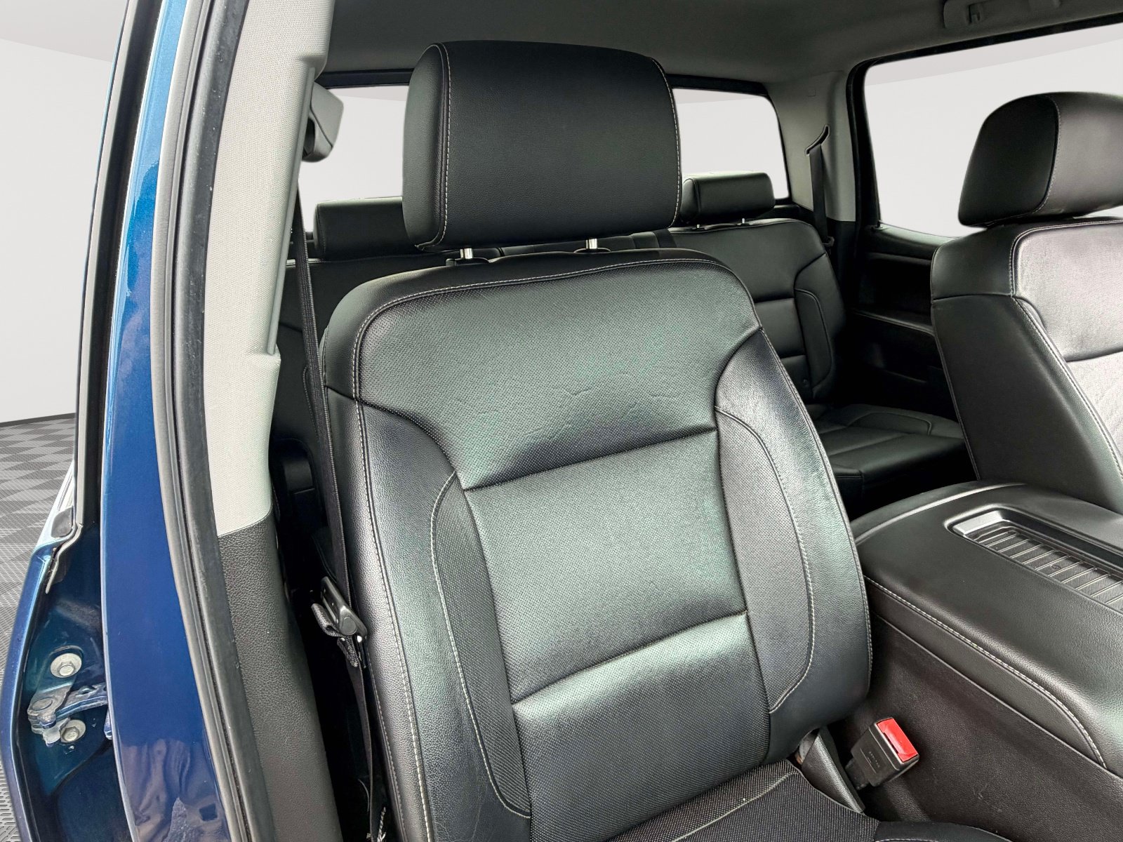 Used 2018 GMC Sierra 1500 SLT AWD/4WD image 28