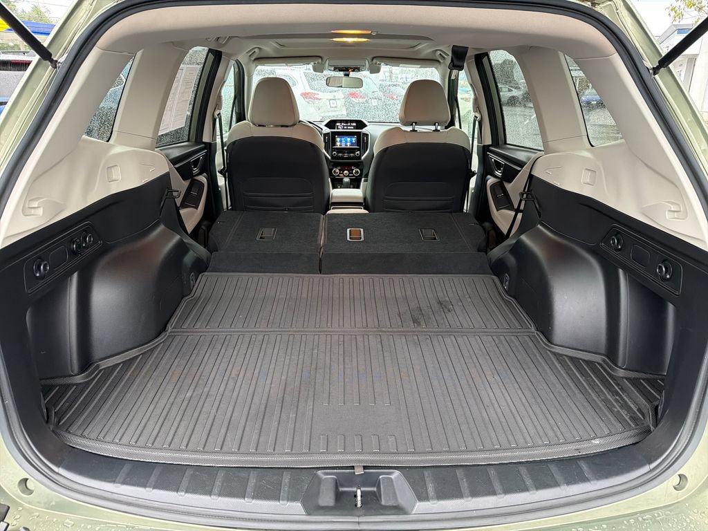 Used 2020 Subaru Forester Premium AWD/4WD image 29
