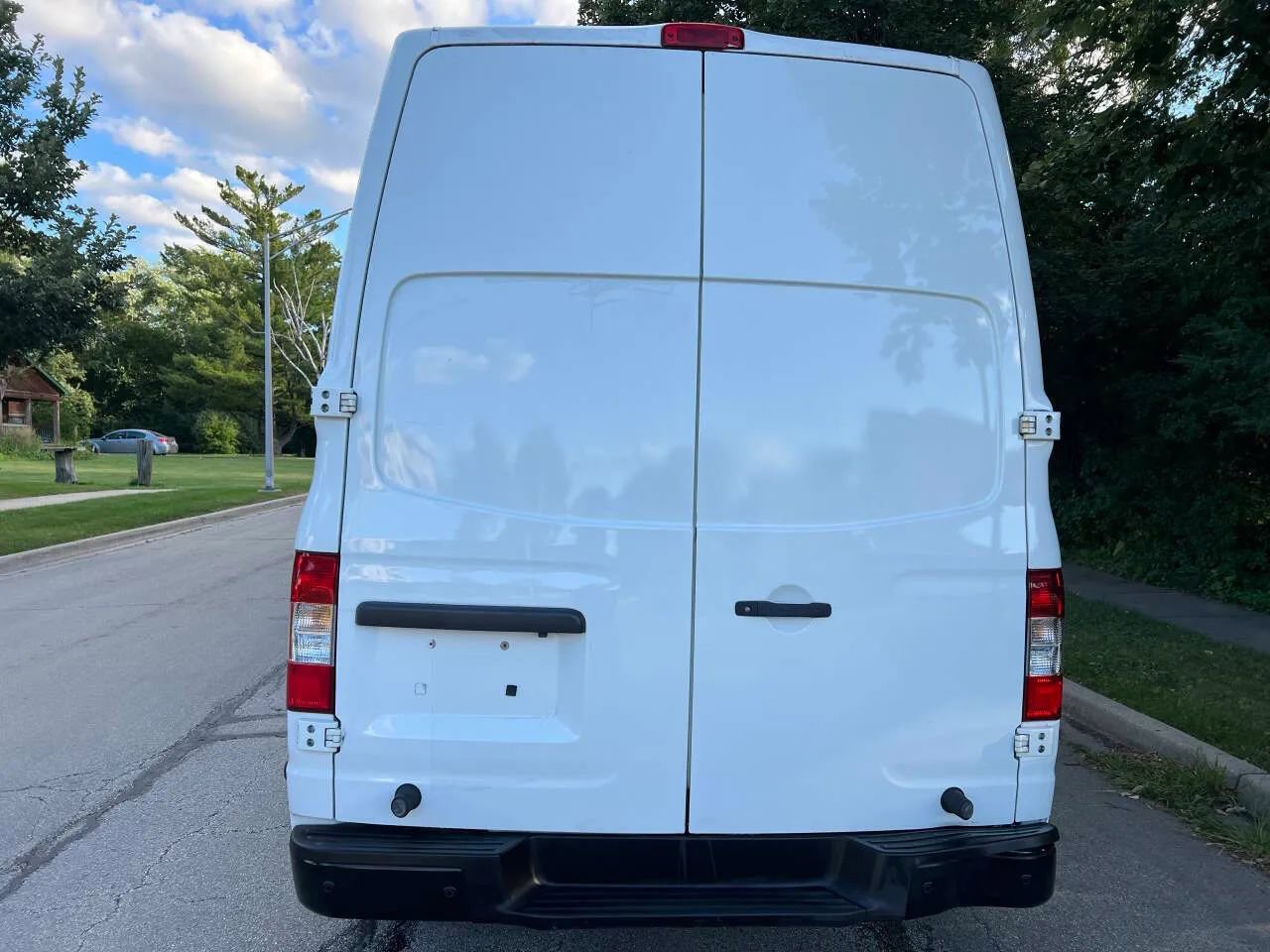 Used 2017 Nissan NV 2500 SV w/ Technology Package image 6