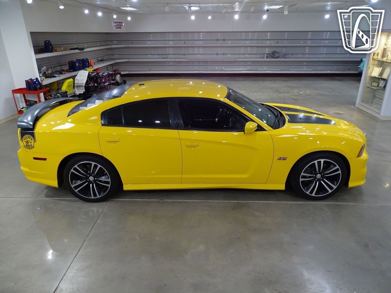 Used 2012 Dodge Charger SRT8 Super Bee w/ Driver Convenience Group II RWD image 18