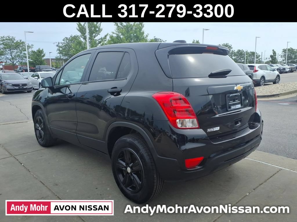 Used 2022 Chevrolet Trax LS w/ Tint and Cruise Package AWD/4WD image 6