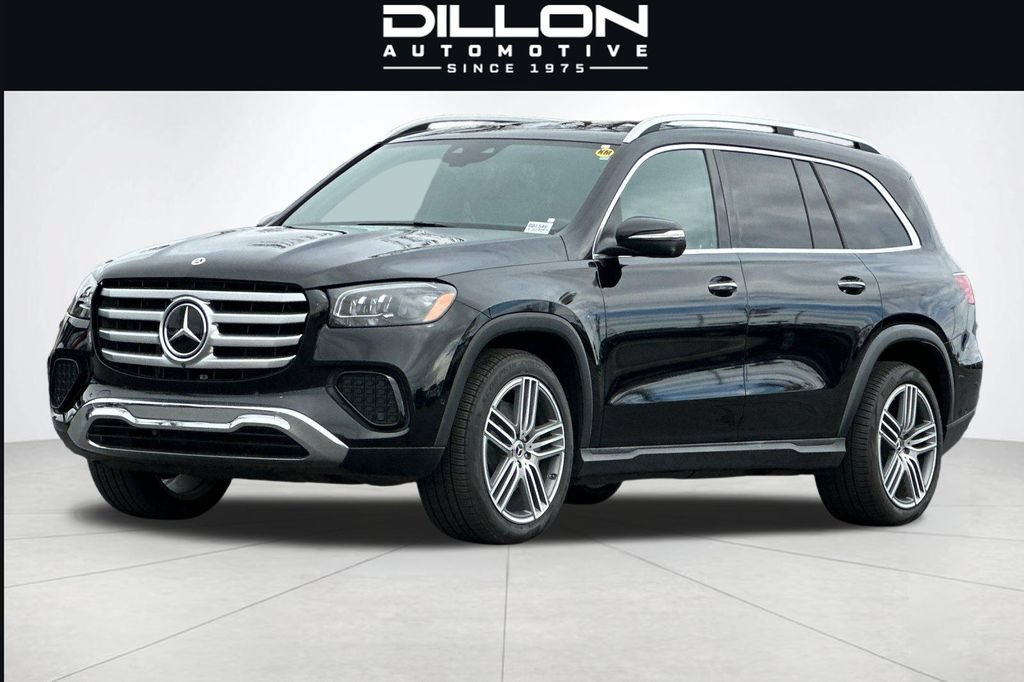 Used 2024 Mercedes-Benz GLS 450 4MATIC image 8
