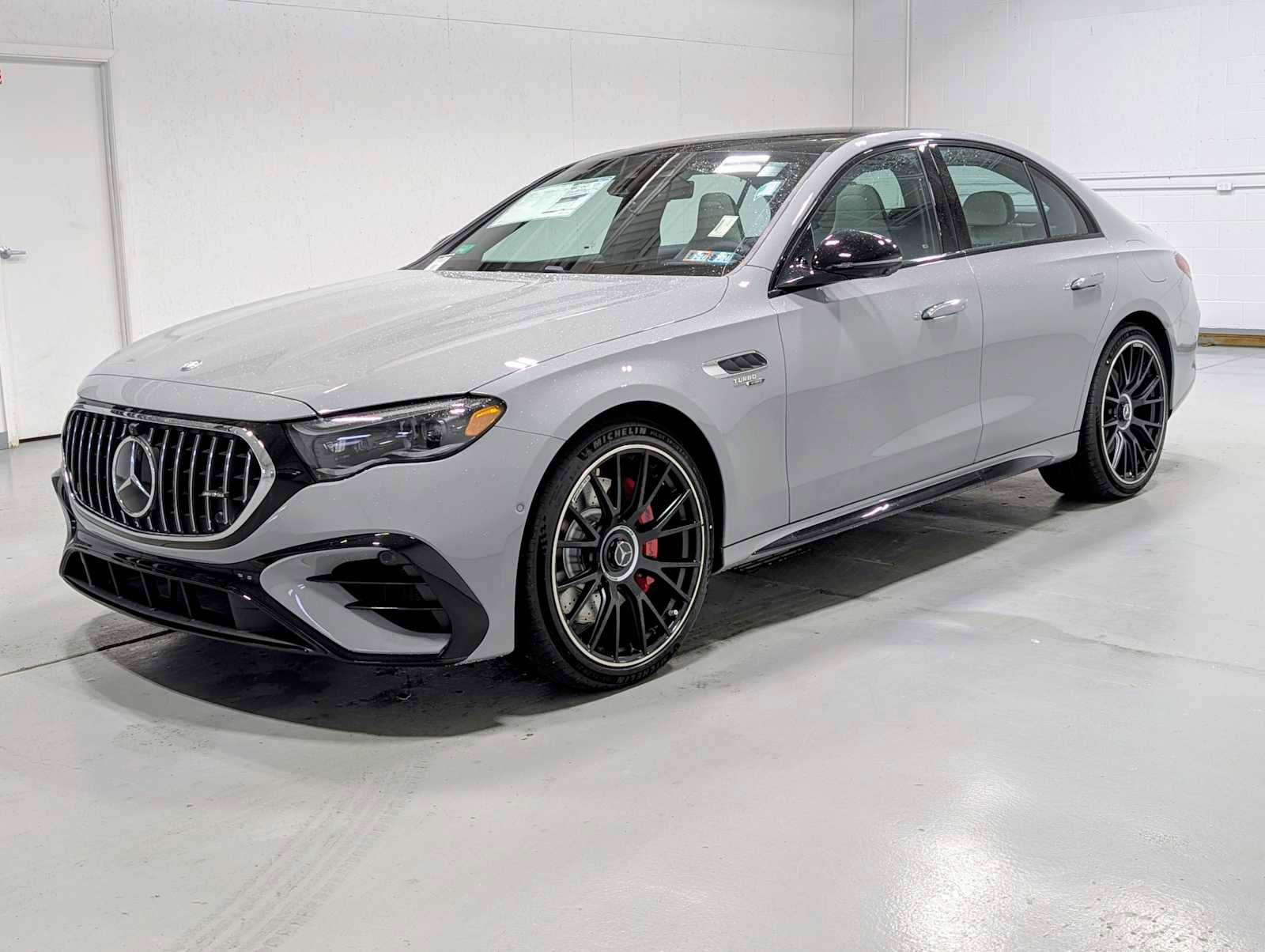 New 2026 Mercedes-Benz E 53 AMG e 4MATIC Sedan image 1