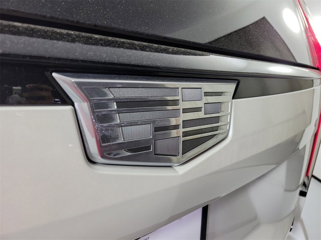 Certified 2024 Cadillac Escalade ESV Sport Platinum w/ LPO, ONYX Package image 6
