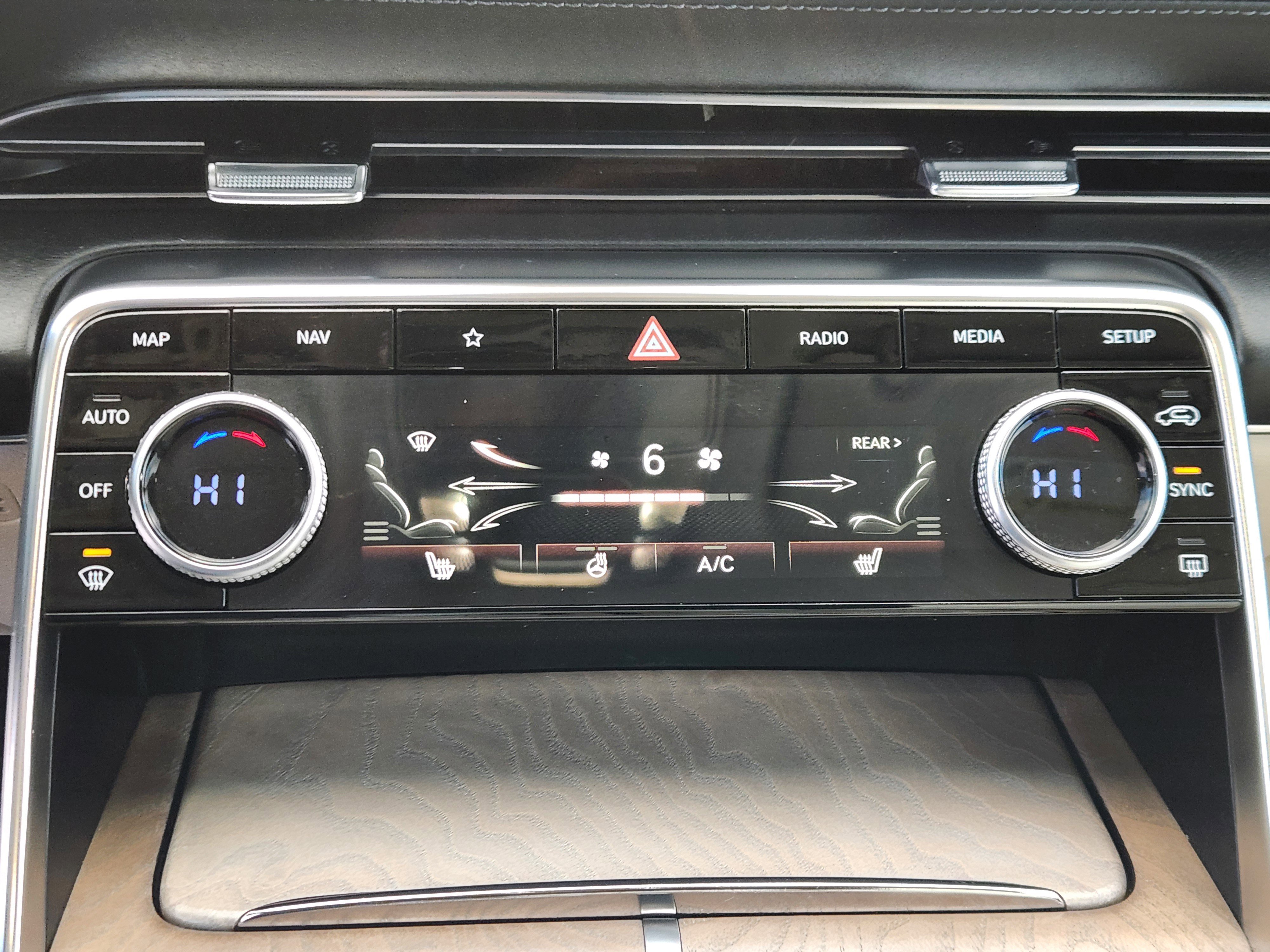 Used 2023 Genesis GV80 2.5T image 21