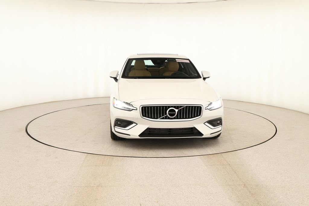 Used 2020 Volvo S60 T6 Inscription image 11