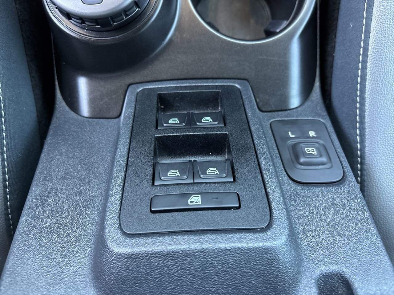 Used 2022 Ford Bronco Outer Banks AWD/4WD image 17