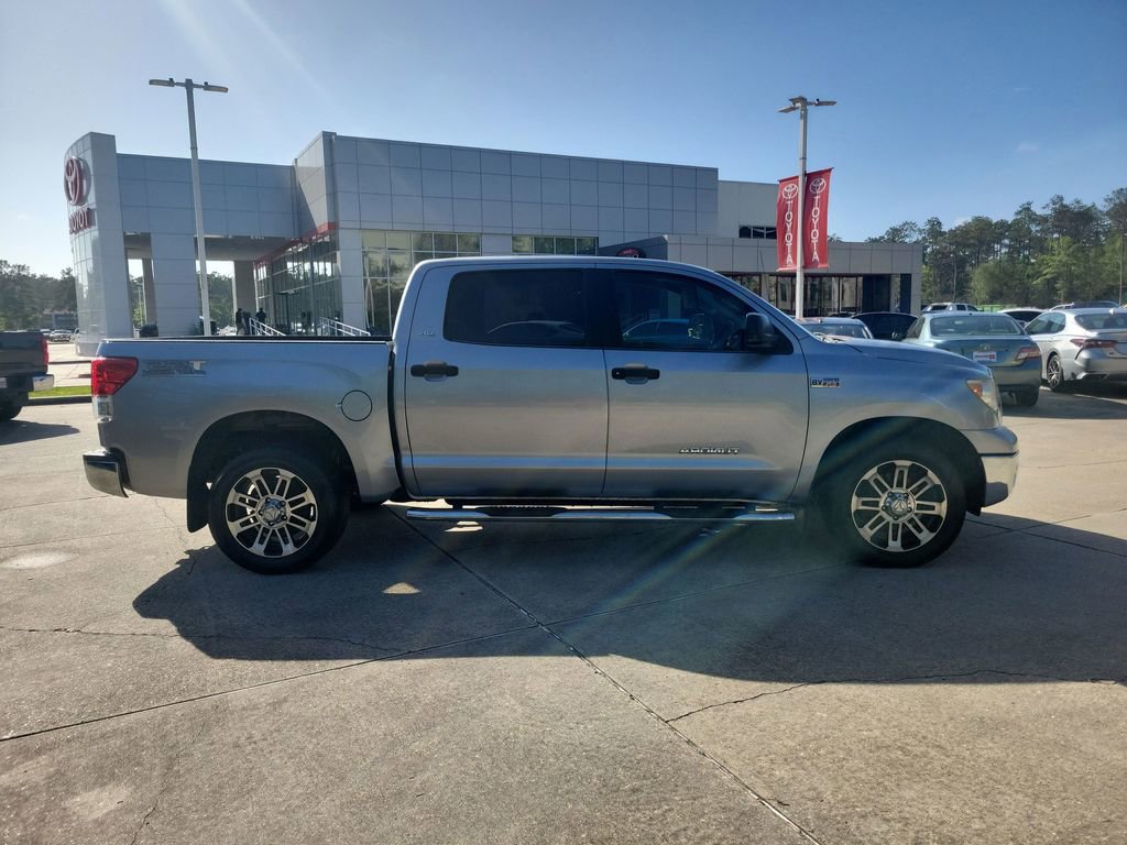 Used 2012 Toyota Tundra SR5 w/ SR5 Pkg image 8
