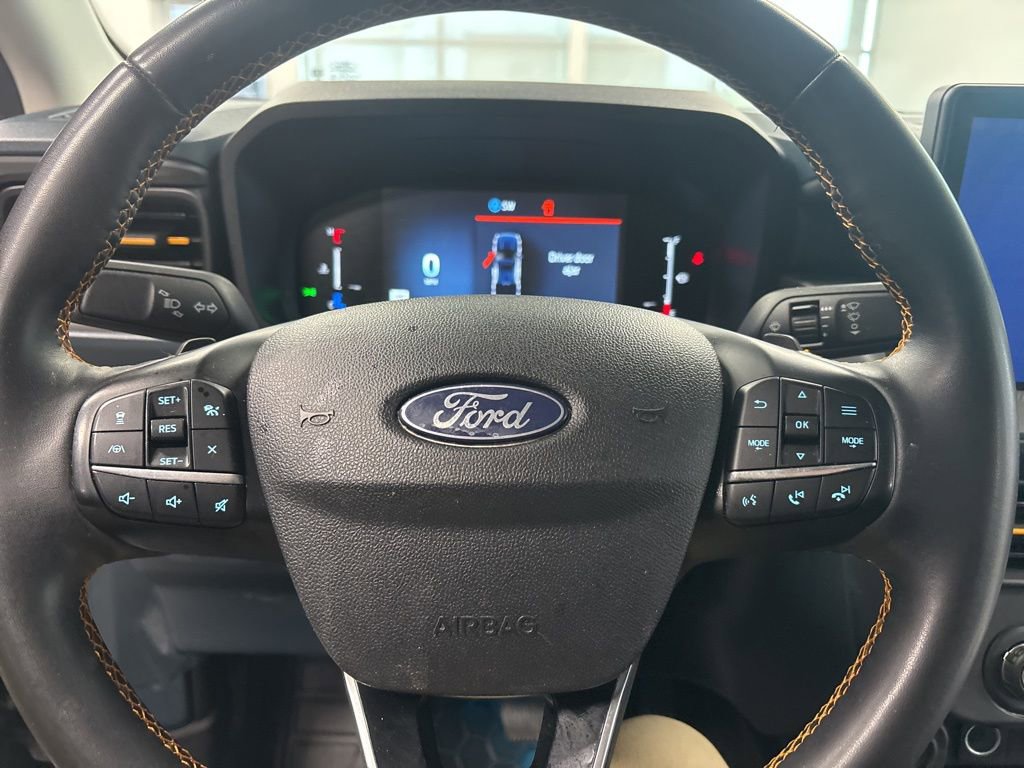 Used 2025 Ford Maverick Tremor image 14