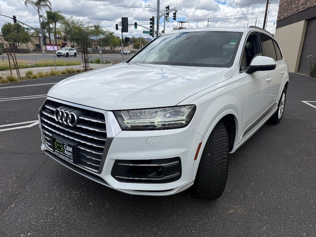 Used 2017 Audi Q7 3.0T Prestige AWD/4WD image 3