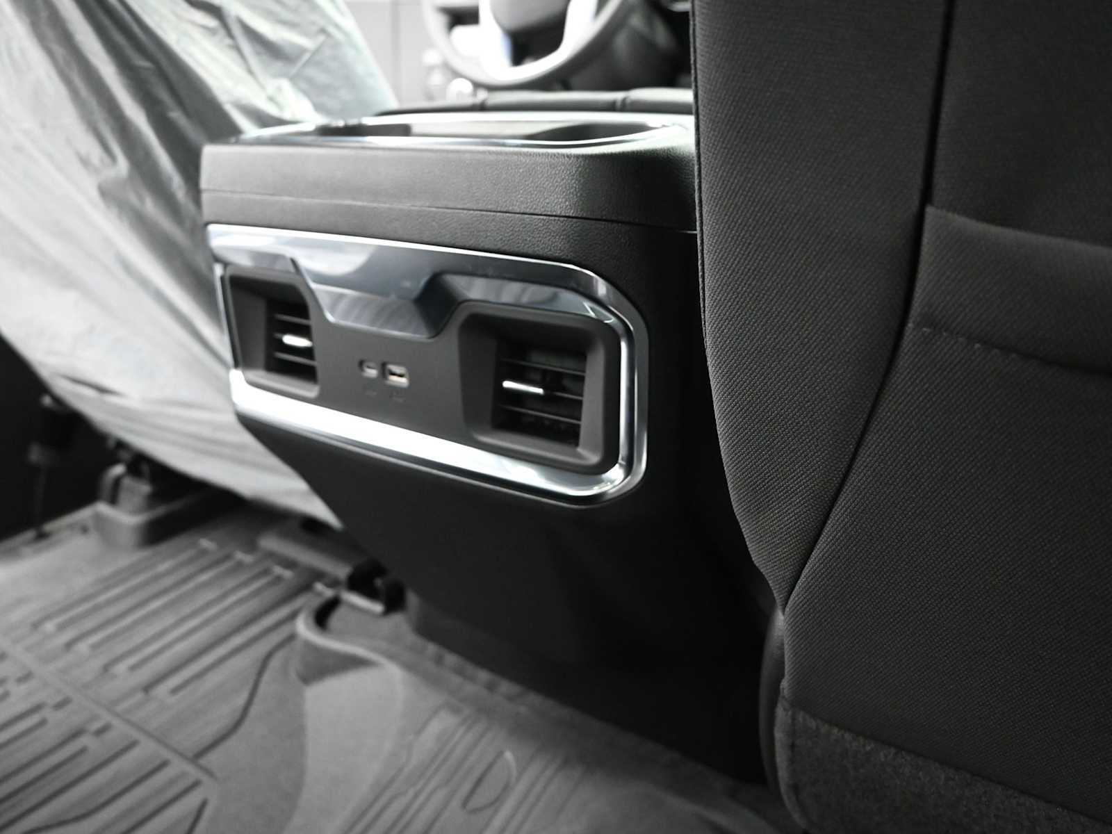 New 2026 GMC Sierra 1500 Elevation image 26