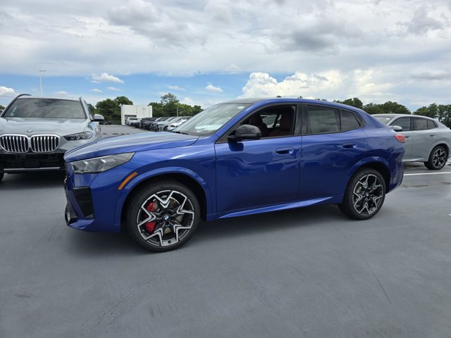 New 2026 BMW X2 xDrive28i w/ Technology Package AWD/4WD image 3