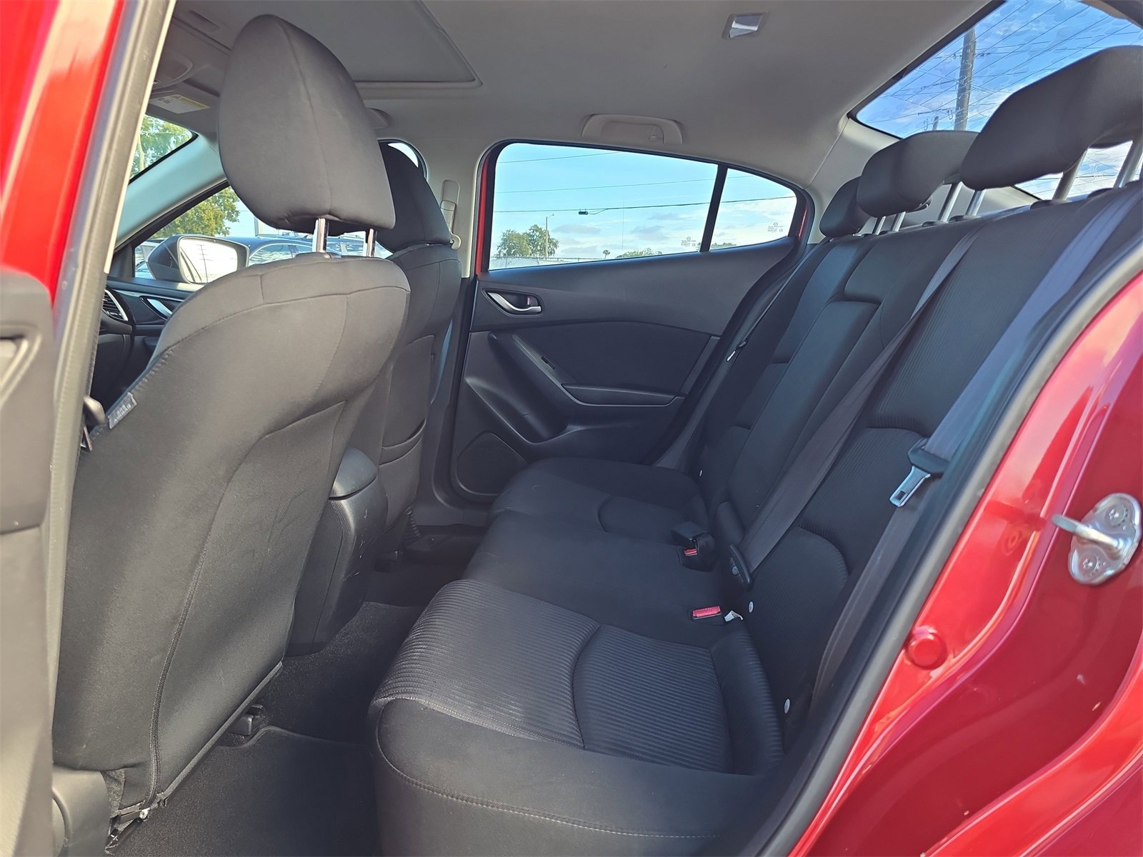 Used 2016 MAZDA MAZDA3 i Touring w/ Popular Equipment Package image 13