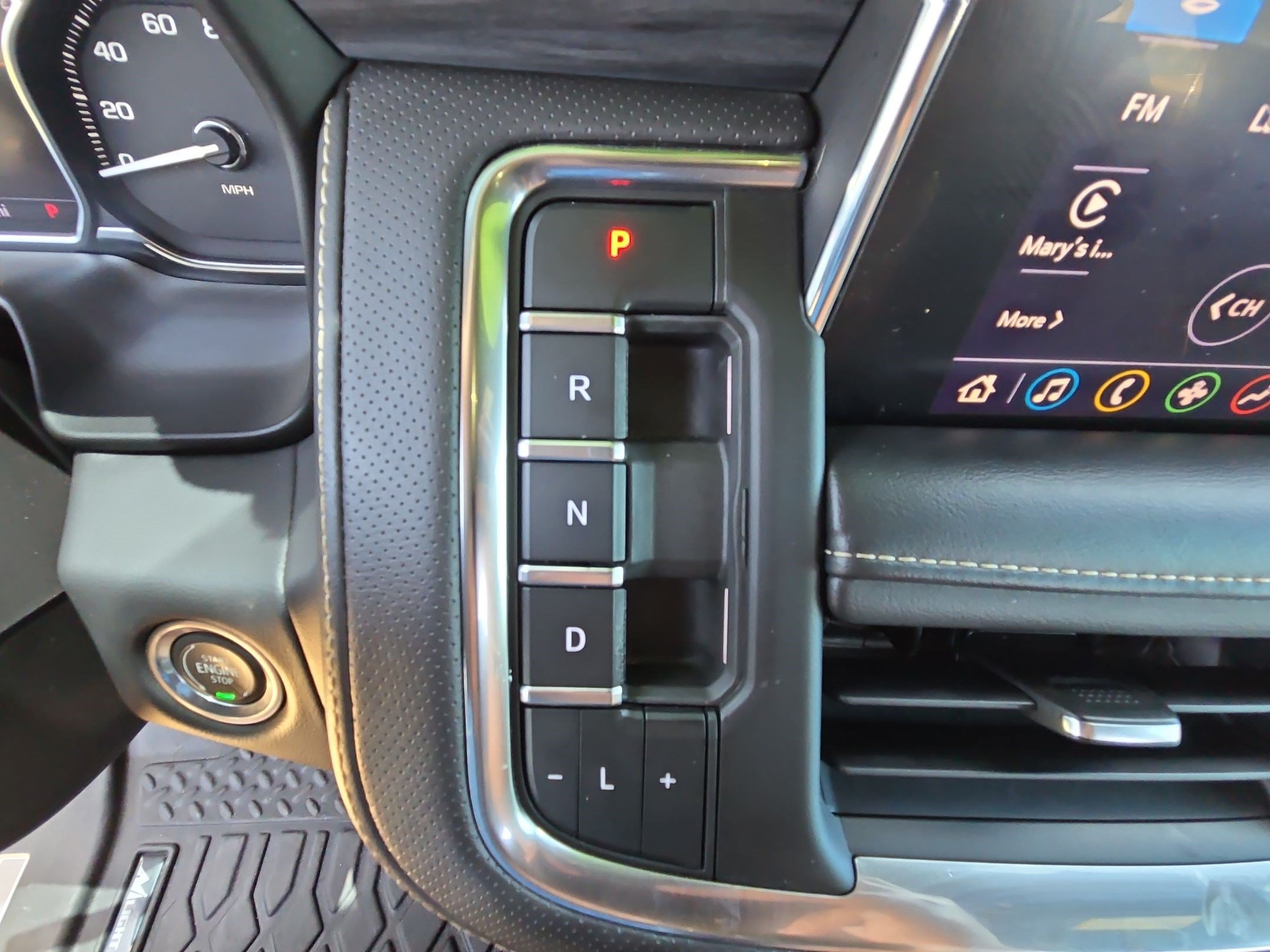 Used 2021 GMC Yukon XL SLT RWD image 25