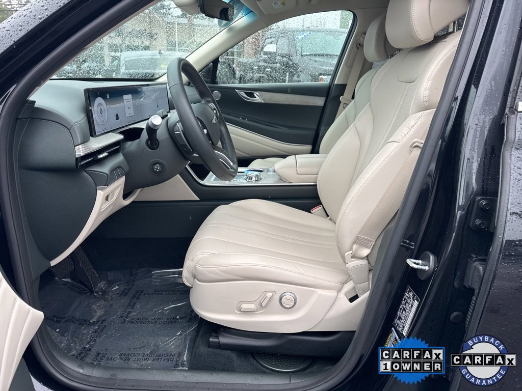 Used 2025 Genesis GV80 2.5T Select image 18