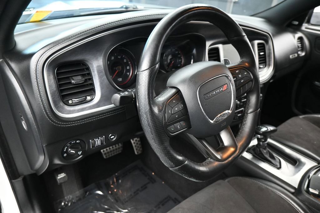 Used 2020 Dodge Charger Scat Pack w/ Daytona Edition Group RWD image 16