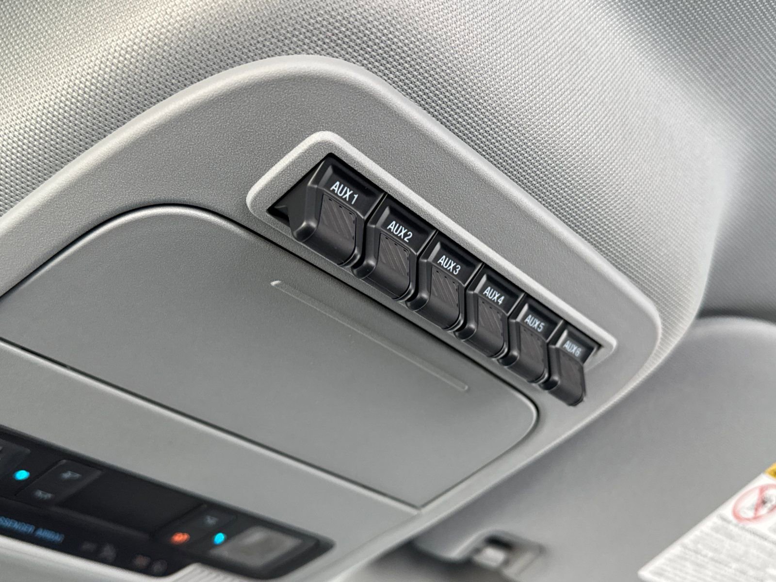 New 2025 Ford F450 XL w/ XL Chrome Package image 28