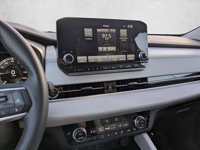 Used 2023 Mitsubishi Outlander SEL AWD/4WD image 14