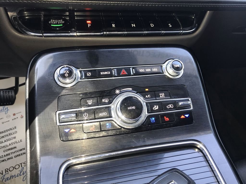 Used 2023 Lincoln Nautilus Reserve AWD/4WD image 19