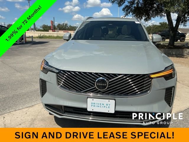 New 2026 Volvo XC90 B6 Plus w/ Protection Package Premier image 13