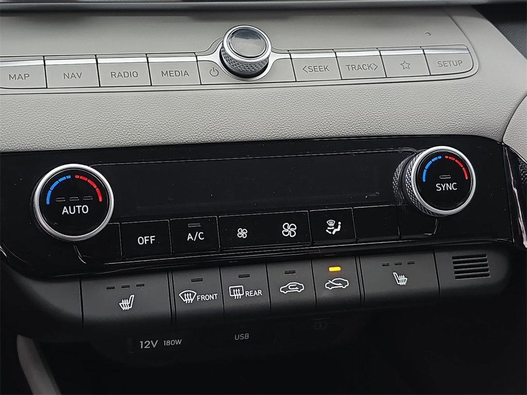 New 2026 Hyundai Elantra Limited image 23