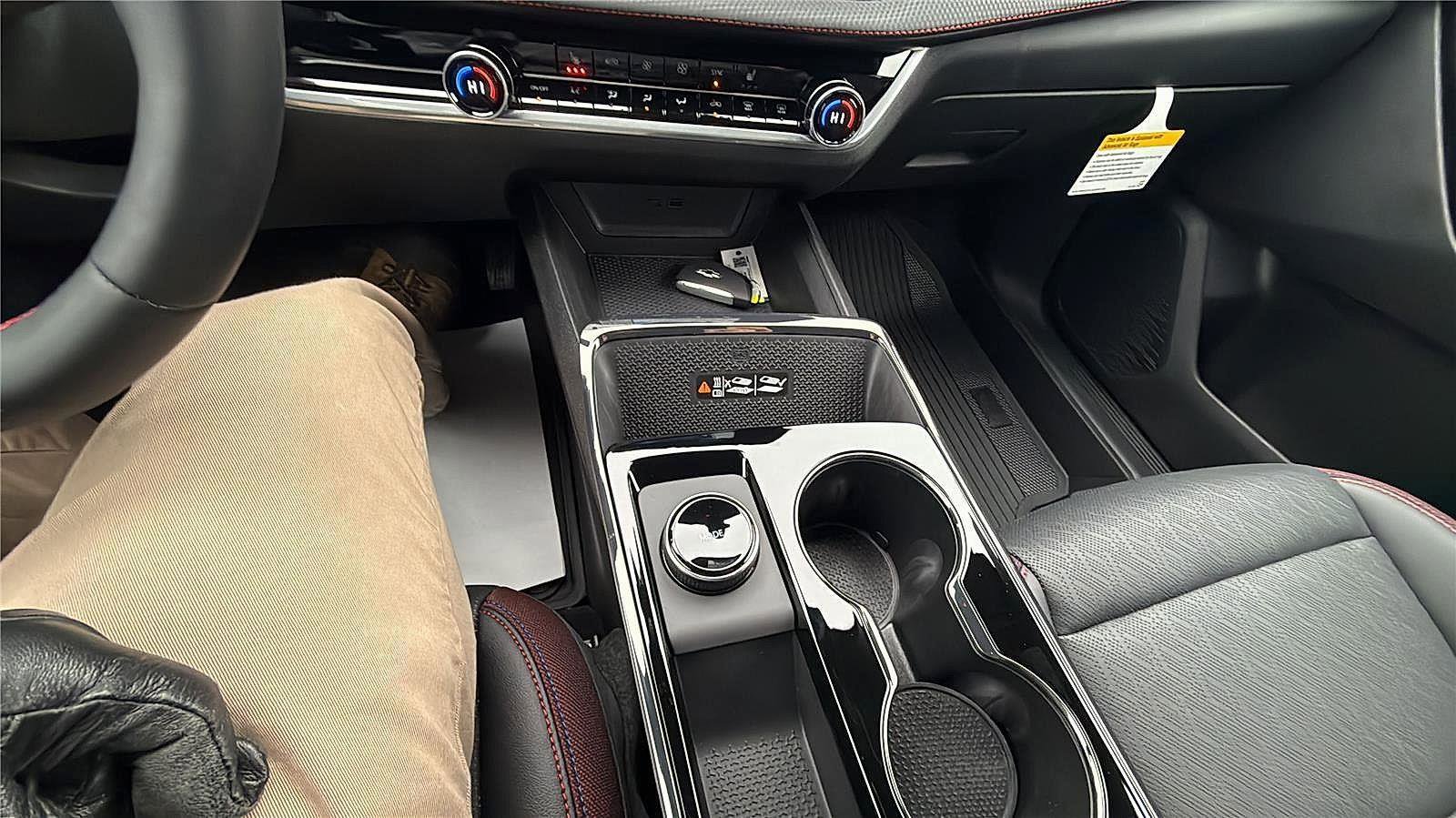 New 2026 Chevrolet Equinox RS w/ Safety and Technology Package image 21