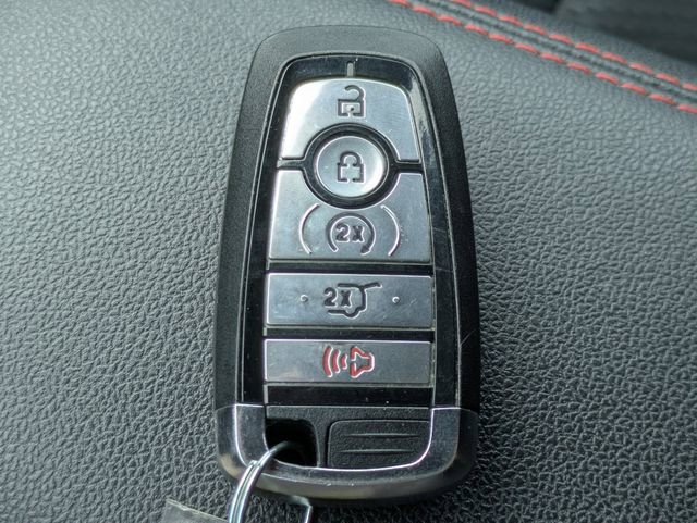 Used 2023 Ford Escape ST-Line AWD/4WD image 29