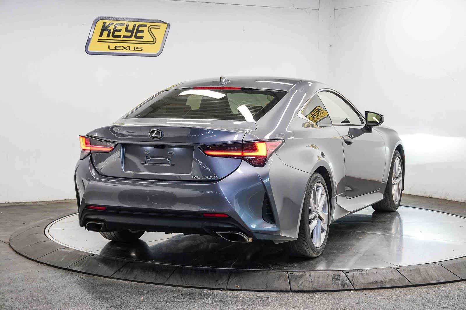 Used 2020 Lexus RC 300 w/ Accessory Package RWD image 4
