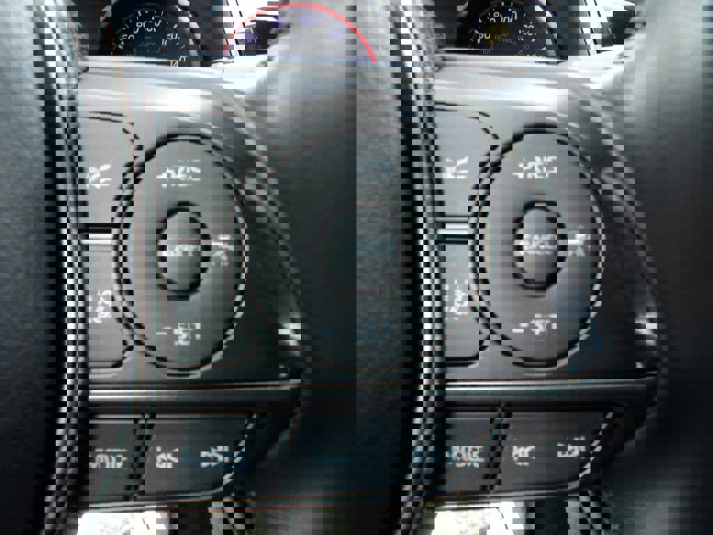 Used 2023 Toyota Camry XSE image 16