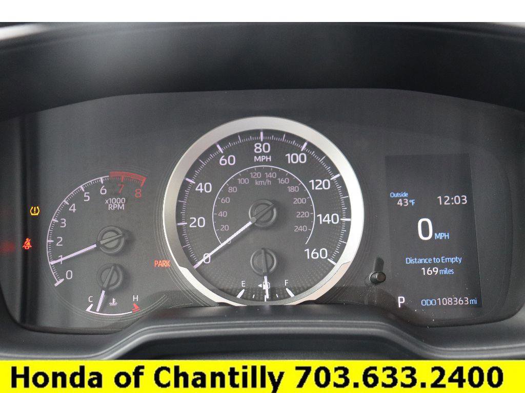 Used 2020 Toyota Corolla LE image 19