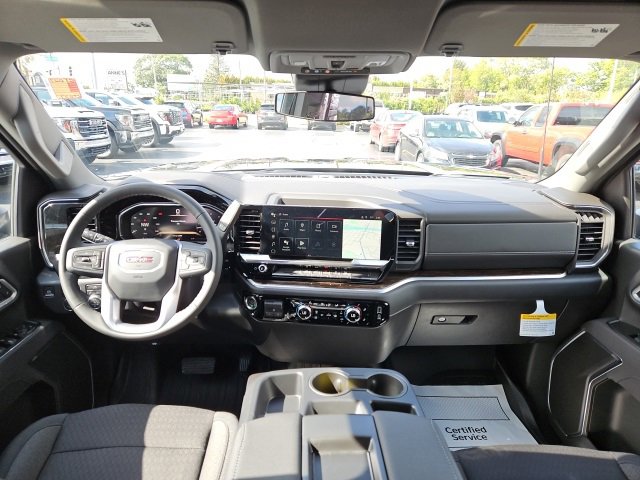 New 2026 GMC Sierra 2500 SLE w/ Preferred Package image 18