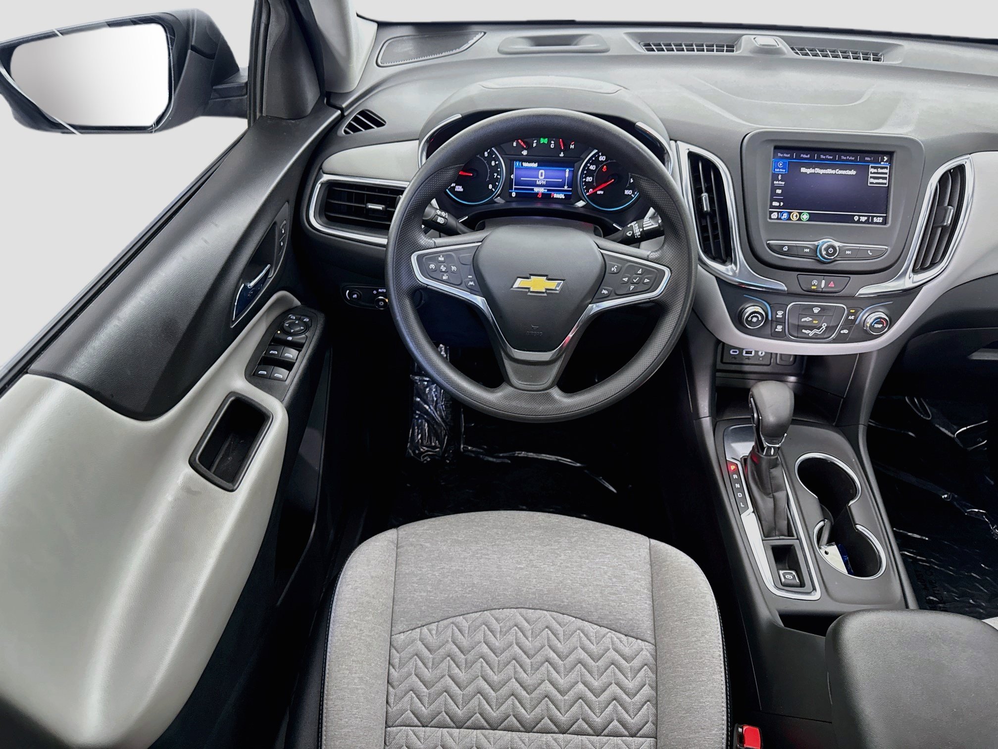 Used 2022 Chevrolet Equinox LS w/ LS Convenience Package FWD image 23