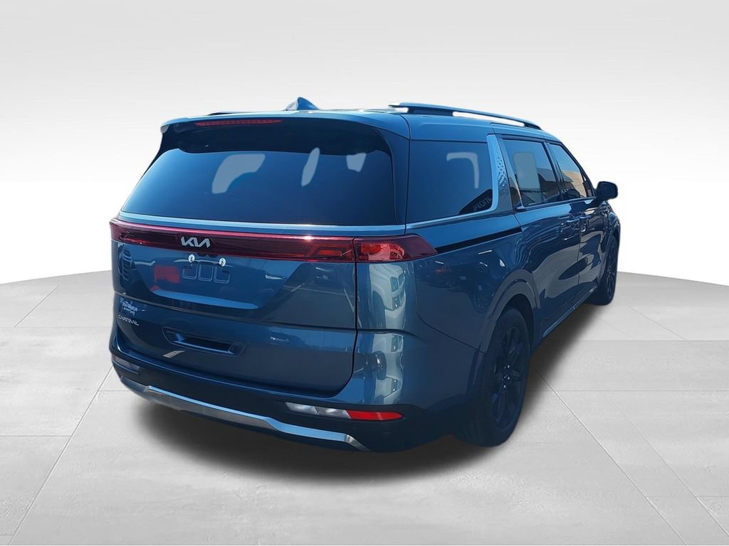 Certified 2024 Kia Carnival SX FWD image 8