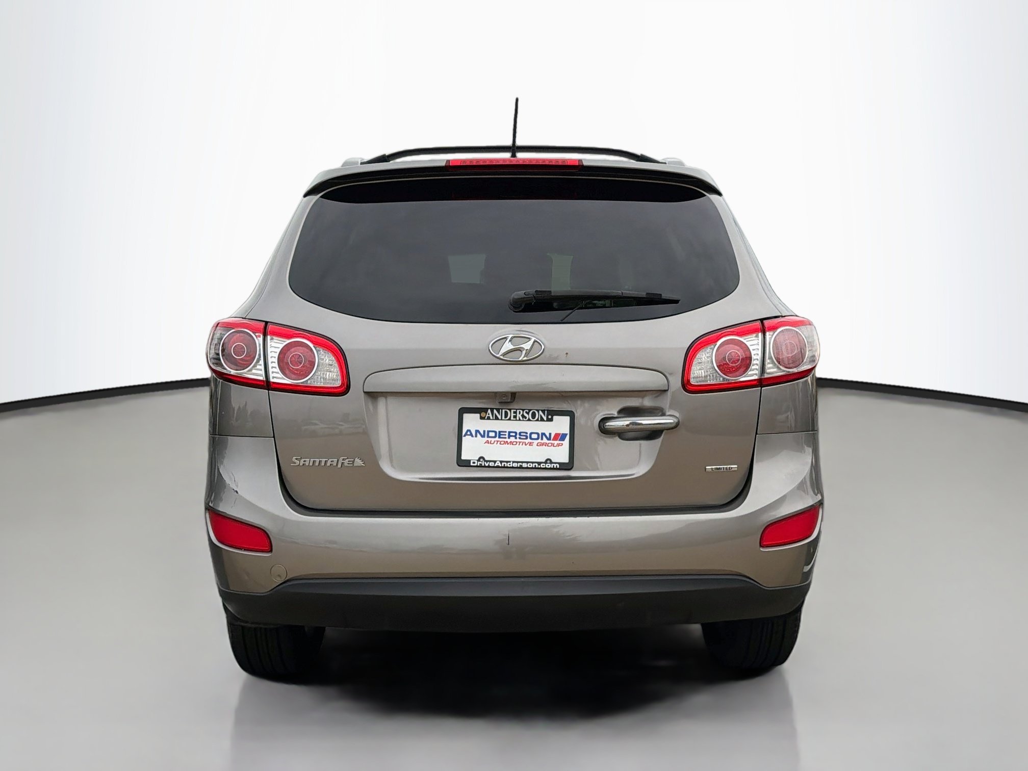 Used 2012 Hyundai Santa Fe Limited w/ Navigation Pkg 4 FWD image 6