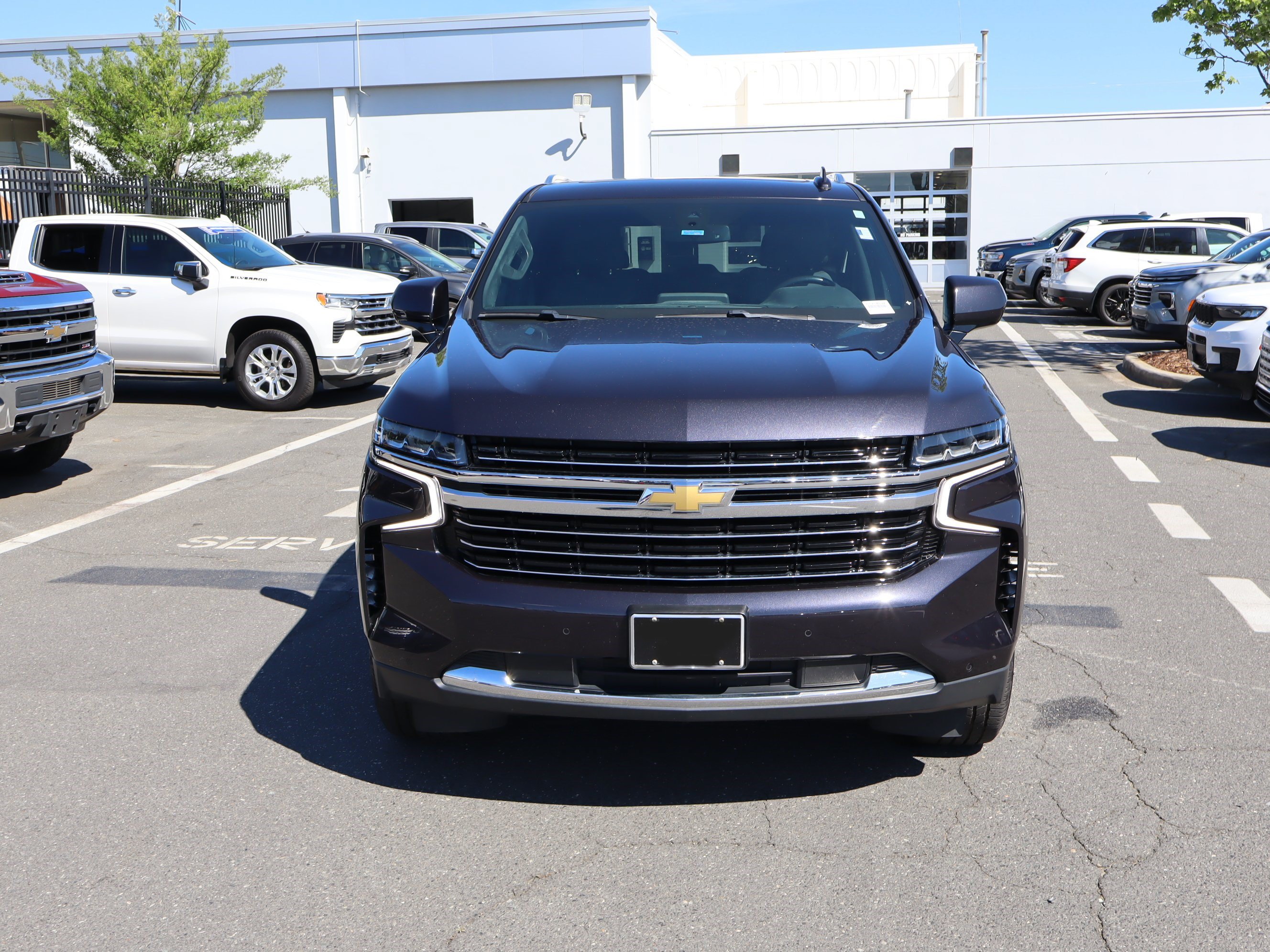 Used 2022 Chevrolet Tahoe LT AWD/4WD image 3