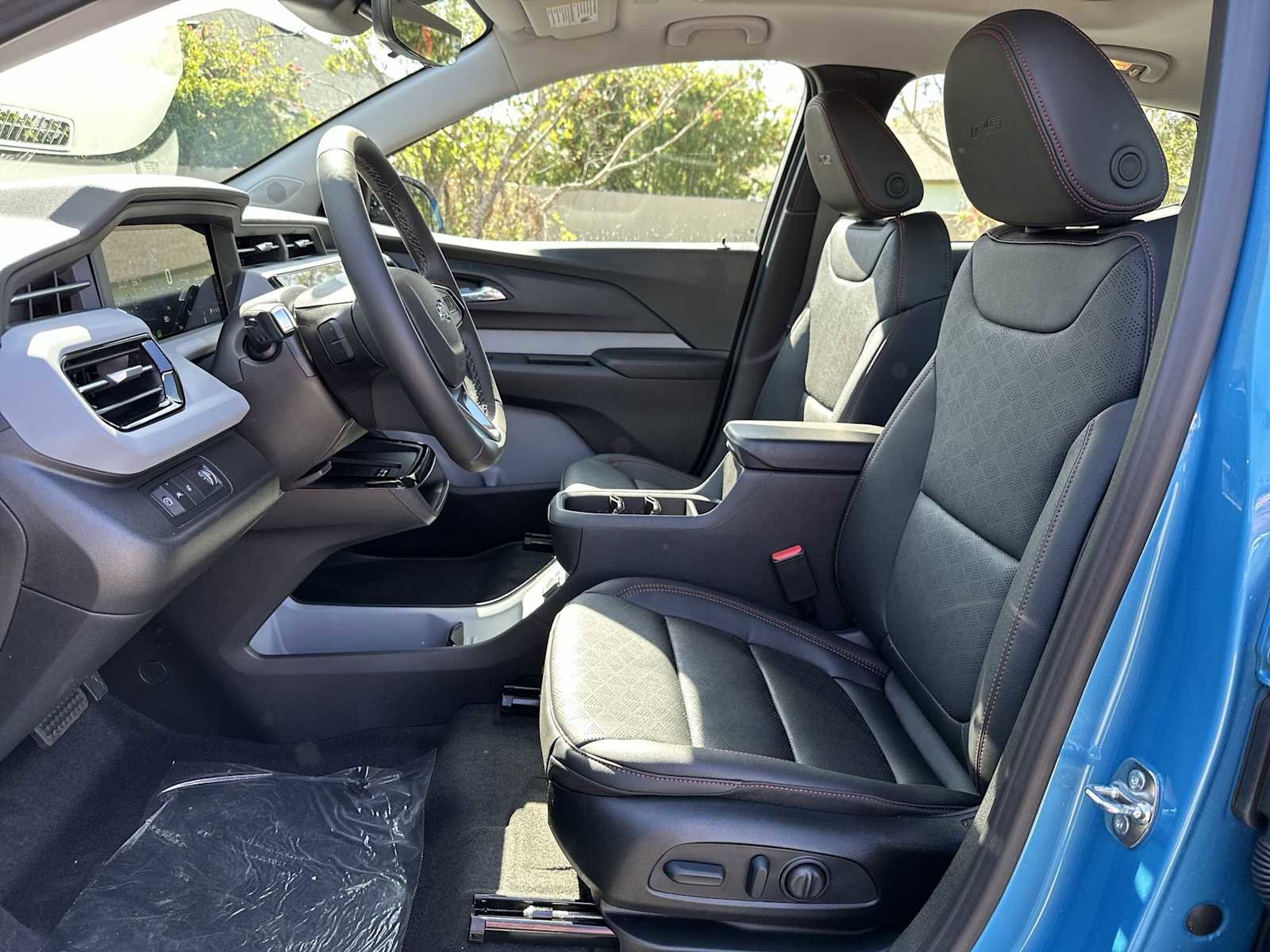 New 2027 Chevrolet Bolt RS w/ Technology Package FWD image 14