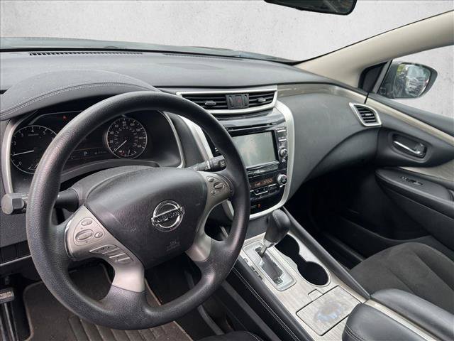 Used 2016 Nissan Murano S FWD image 9