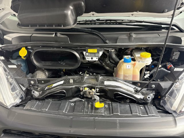 Used 2025 RAM ProMaster 2500 w/ Convenience Group FWD image 34