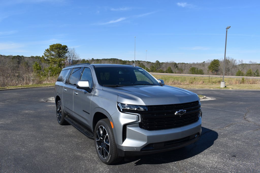 Certified 2024 Chevrolet Suburban RST w/ Luxury Package