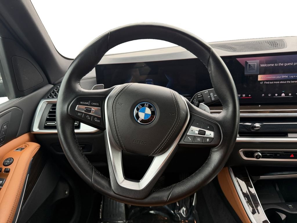Used 2024 BMW X5 xDrive50e AWD/4WD image 12