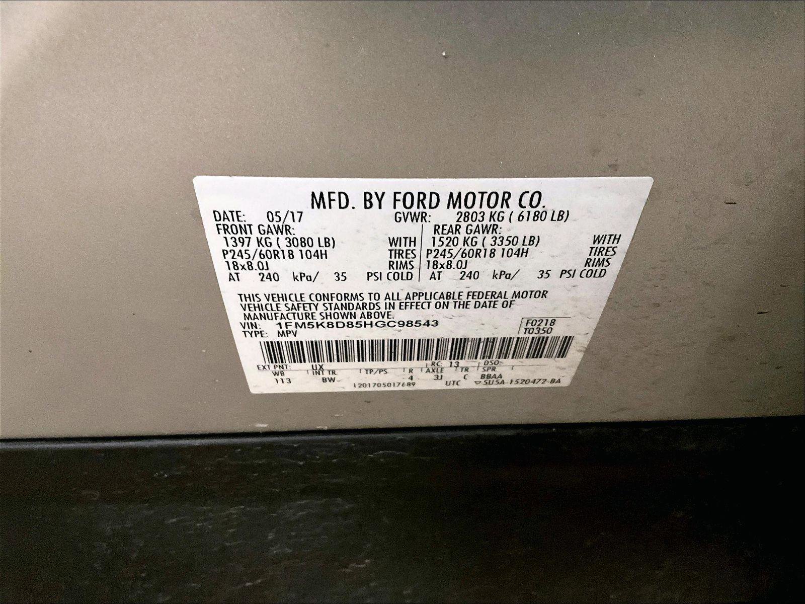 Used 2017 Ford Explorer XLT w/ Equipment Group 202A AWD/4WD image 35