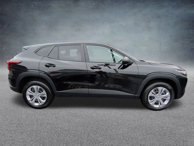 Certified 2024 Chevrolet Trax LS image 10