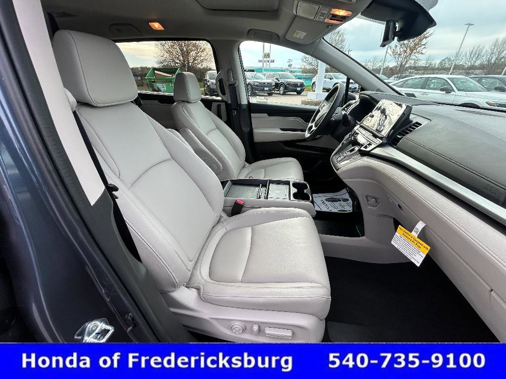 Certified 2026 Honda Odyssey EX-L image 33