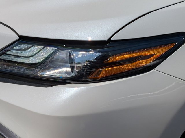 Used 2022 Toyota Camry XSE AWD/4WD image 9