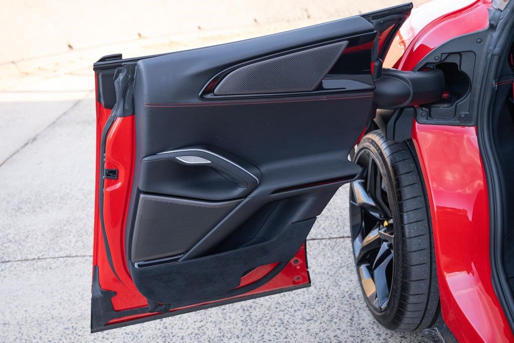 Used 2025 Ferrari Purosangue AWD/4WD image 56