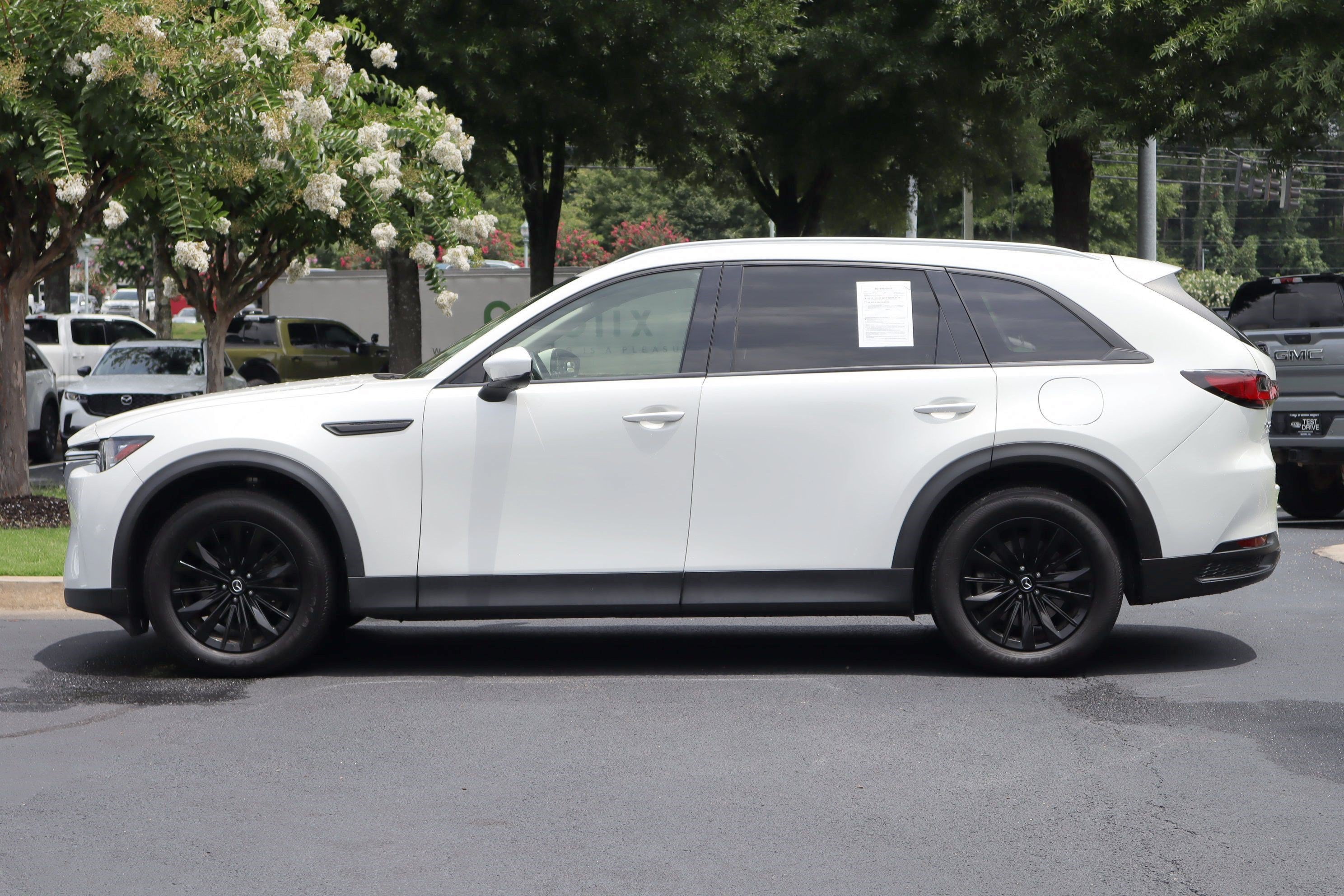 Certified 2024 MAZDA CX-90 3.3 Turbo w/ Preferred Plus AWD/4WD image 5